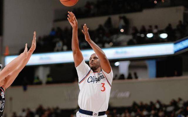 赛地聚焦——意甲关键时刻热度飙升，洛杉矶快船外线爆发，悬念犹存，阵容厚度经受考验的简单介绍-英雄联盟S15赛竞猜